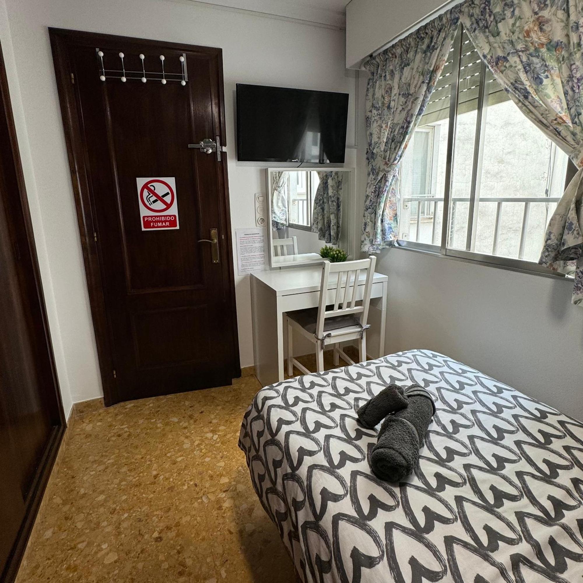 Habitaciones En Gandia A 5 Min Del Centro Historico Εξωτερικό φωτογραφία